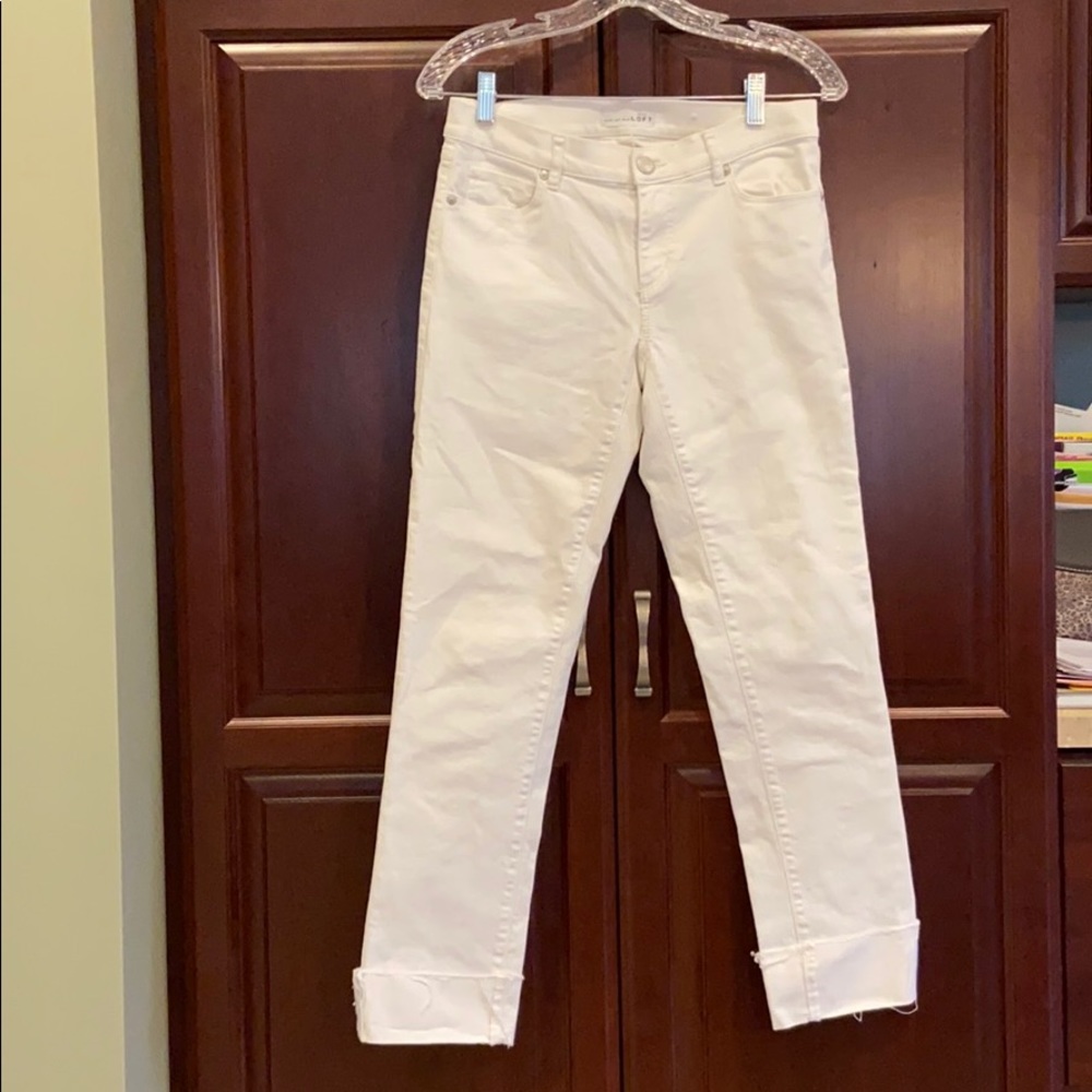 Women's white Loft modern straight jeans